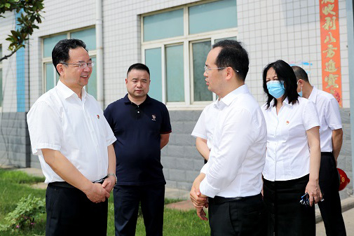 鄭州市委常委、市紀委書記杜新軍一行蒞臨鄭鍋調研指導工作